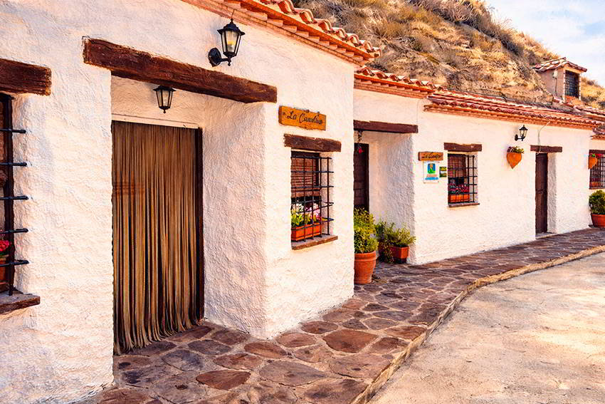 Cuevas de la Morería (Castilléjar)